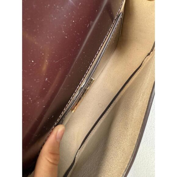 Tory Burch Robinson Patent Leather Bag – As Is (Scratches & Stains) - Picture 11 of 12